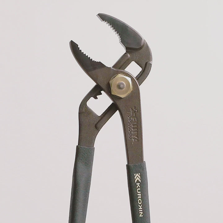 KUROKIN_Waterway Pliers with Screwdriver_250mm Black Gold Series